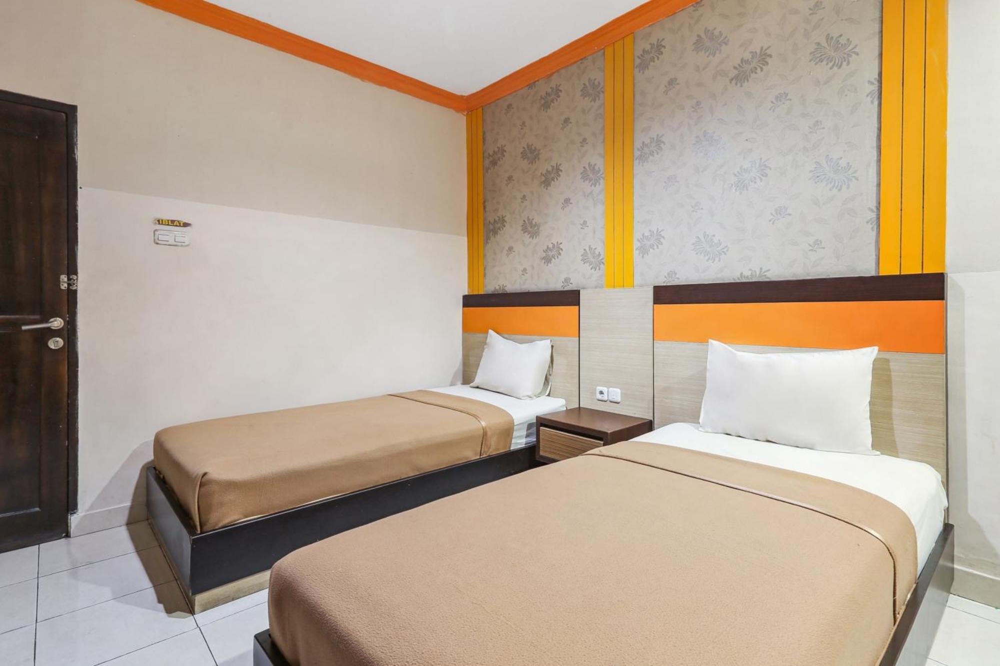 Collection O 93163 Hotel Grand Kartika Pare-Pare ภายนอก รูปภาพ