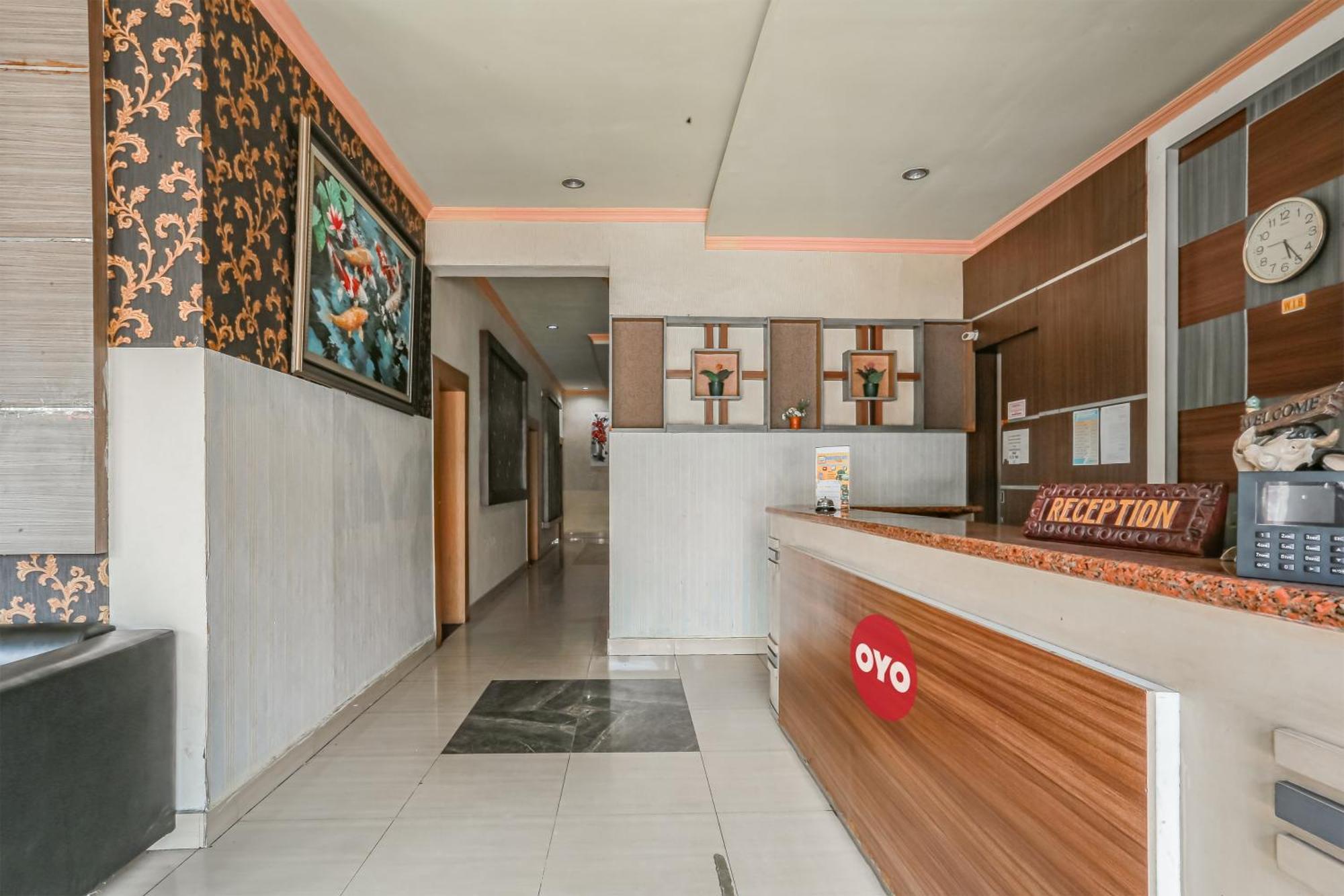 Collection O 93163 Hotel Grand Kartika Pare-Pare ภายนอก รูปภาพ