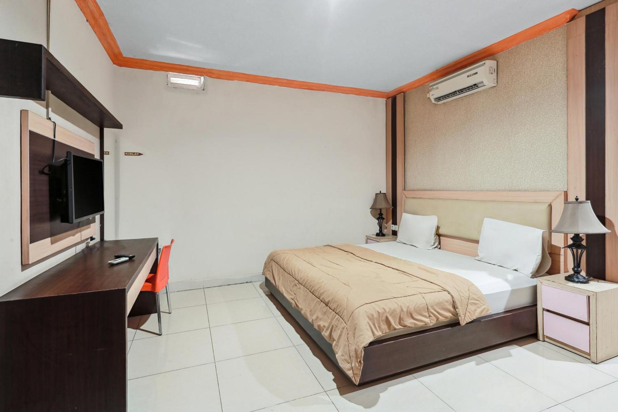 Collection O 93163 Hotel Grand Kartika Pare-Pare ภายนอก รูปภาพ