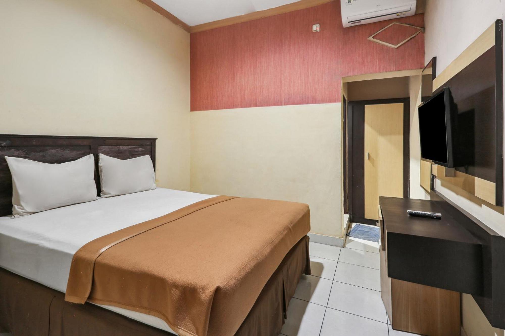 Collection O 93163 Hotel Grand Kartika Pare-Pare ภายนอก รูปภาพ