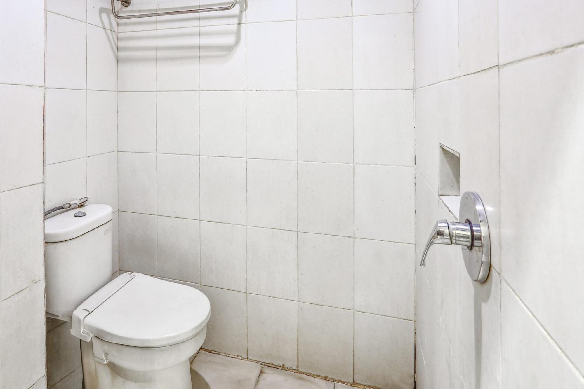 Collection O 93163 Hotel Grand Kartika Pare-Pare ภายนอก รูปภาพ